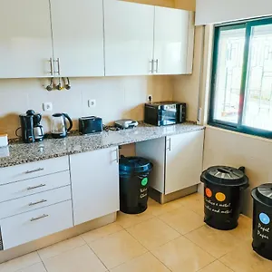 Help Yourself - Restelo Albergue