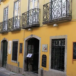 Hostel G&b - And Wines
