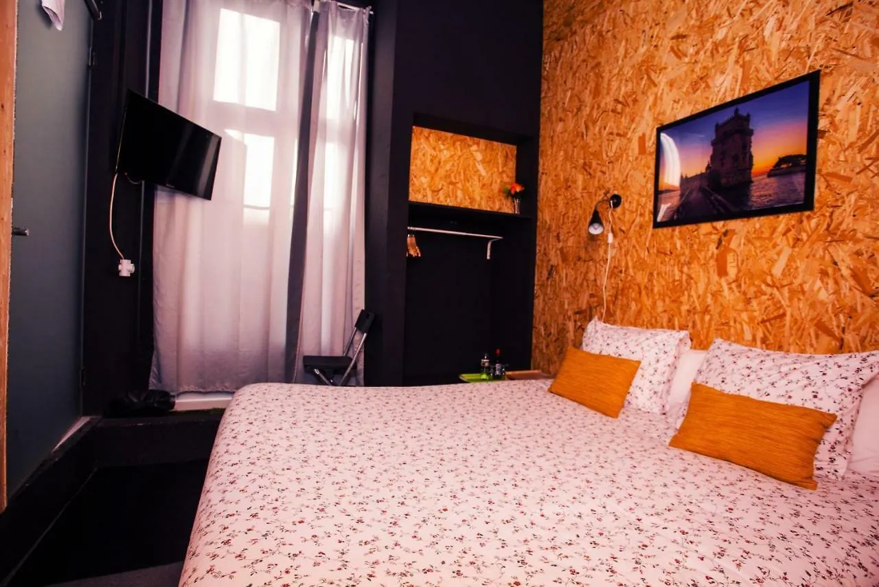 Sky Beds Lisbon Hostel